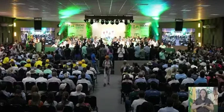 Setor agro de Goiás cobra recursos para infraestrutura, na Tecnoshow Comigo