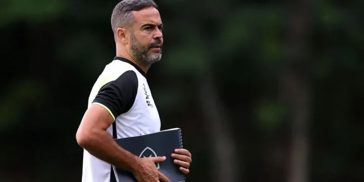 Seleção Brasileira: Artur Jorge, ex-Botafogo, esteve no radar da CBF