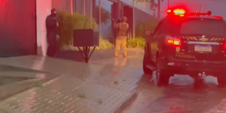 PF faz operação sobre desvios de R$ 100 milhões na Universidade de Roraima