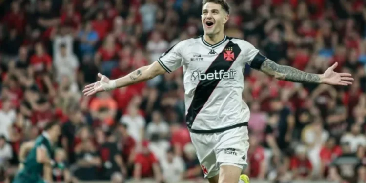 Vasco vence Puerto Cabello na Sul-Americana, e torcida pede “fora, Carille”