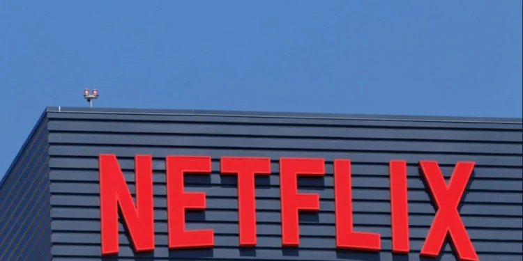 Logo da Netflix em Los Angeles, Califórnia • 12/7/2023 - Reuters/Mike Blake/Arquivo