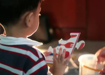 Em dez anos, o número de alunos autistas cresceu mais de 20 vezes nas escolas do Brasil. / crédito: EBC - Saúde