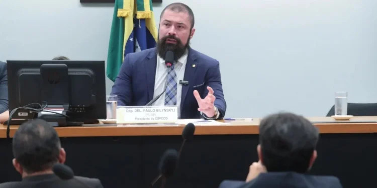 Bancada da bala quer propor texto alternativo à PEC da Segurança Pública
