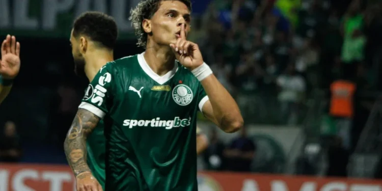 Com clima tenso e vaias, Palmeiras vence Cerro Porteño na Libertadores