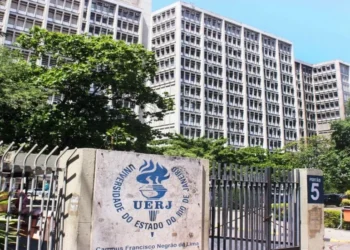 Isenção permite aos candidatos realizarem a prova do 1º Exame de Qualificação da UERJ gratuitamente • Reprodução/UERJ