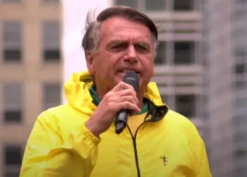 “Importante é que mundo ficou sabendo”, diz Bolsonaro sobre falas em inglês