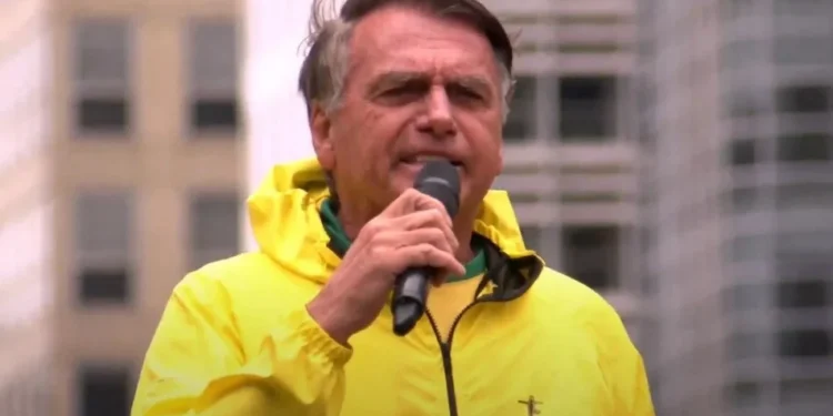 “Importante é que mundo ficou sabendo”, diz Bolsonaro sobre falas em inglês