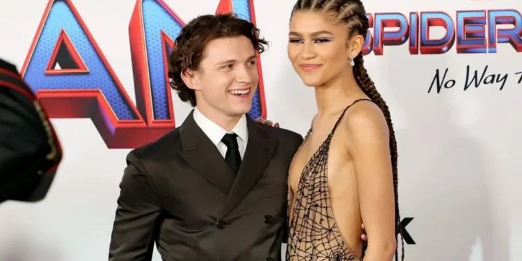 Estilista de Zendaya atualiza planos de casamento da atriz com Tom Holland
