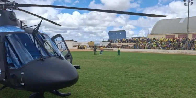 O helicóptero cedido pelo governo do Rio Grande do Norte • Governo do RN