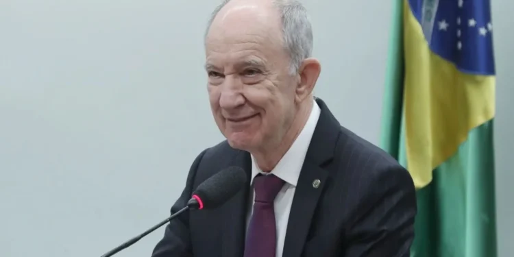 Rui Falcão, candidato à presidência do PT: Anistia a 8/1 é inconstitucional