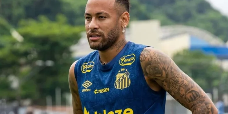 Neymar cita três times melhores que o Santos no Brasil