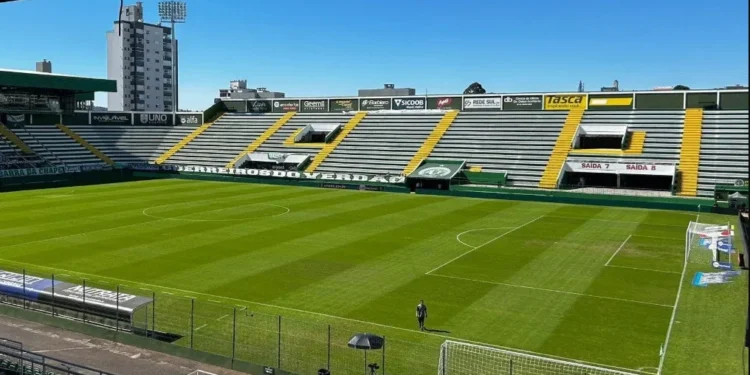 Chapecoense x Coritiba: horário e onde assistir ao jogo da Série B