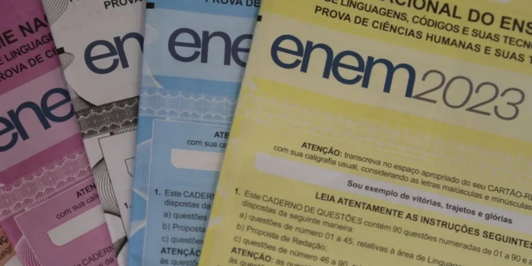 Faltou no Enem 2024? Veja documentos para justificar ausência