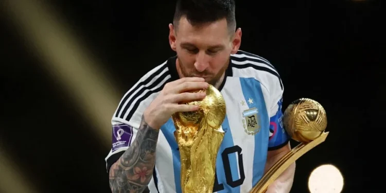 Presidente da Concacaf rechaça Copa do Mundo com 64 seleções