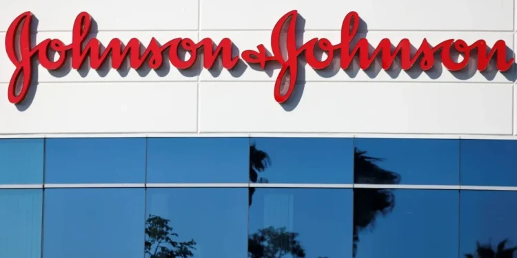 Escritório da Johnson & Johnson na Califórnia, EUA • 14/10/2020 REUTERS/Mike Blake