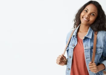 Caso o candidato tenha o pedido de isenção negado poderá solicitar recurso na Página do Participante entre os dias 12 a 16 maio • Freepik