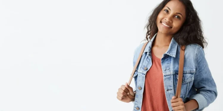 Caso o candidato tenha o pedido de isenção negado poderá solicitar recurso na Página do Participante entre os dias 12 a 16 maio • Freepik