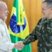 Lula junto do comandante do Exército, general Tomás Paiva • Ricardo Stuckert/PR