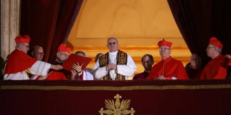 Morre o papa Francisco, aos 88 anos