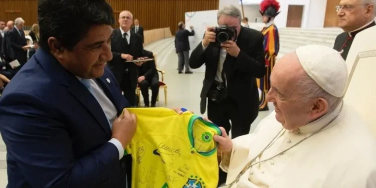 CBF decreta luto de 7 dias pela morte do papa Francisco