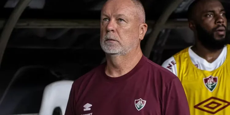 Trabalho mais recente de Mano Menezes foi no Fluminense — Foto: MARCELO GONÇALVES / FLUMINENSE F.C.