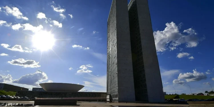 Medidas provisórias são normas editadas pelo Poder Executivo com força de lei e precisam ser aprovadas pelo Congresso • Pedro França/Agência Senado