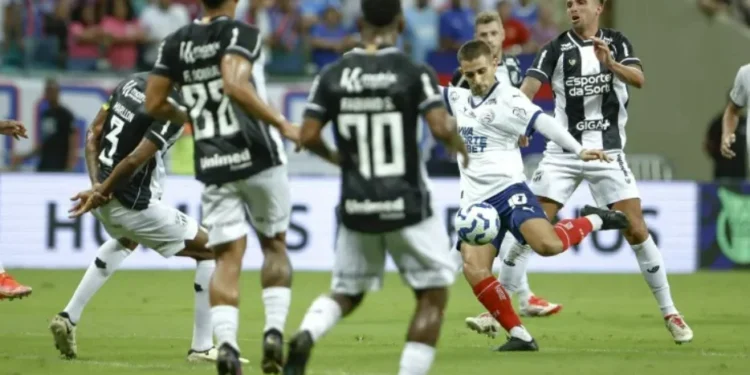 Bahia venceu o Ceará por 1 a 0 na noite desta segunda-feira (21) • @ecbahia
