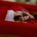 Rosário sobre o corpo do papa Francisco durante rito de declaração de sua morte na Capela de Santa Marta no Vaticano21/04/2025 Vatican Media/Divulgação via REUTERS • Vatican News