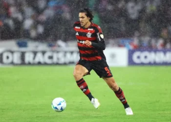 Pedro em LDU x Flamengo — Foto: Franklin Jacome/Getty Images