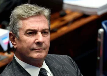 Moraes autoriza Collor a cumprir pena em Maceió