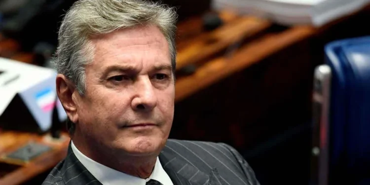 Moraes autoriza Collor a cumprir pena em Maceió