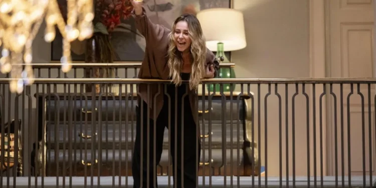 “Vale Tudo”: Odete Roitman sugere internar Heleninha após bebedeira