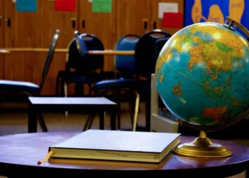 Dia Mundial da Educação foi criado em 2000 • Matthew Kirk/Unsplash