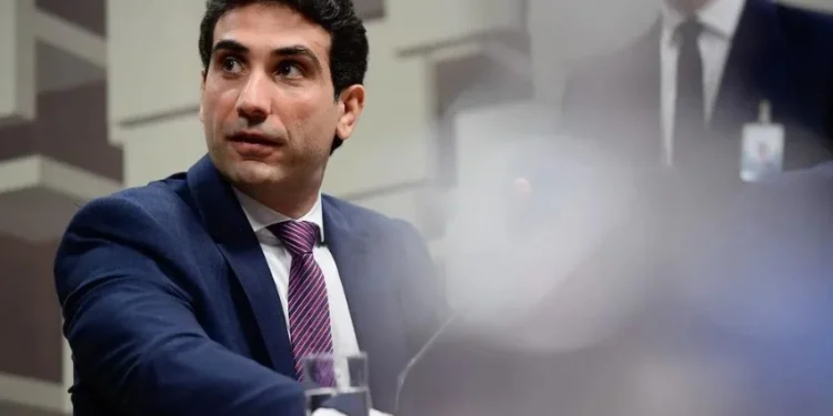 Não há desconforto com a meta da inflação de 3%, diz Galípolo