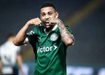 Riquelme Fillipi comemora gol do Palmeiras sobre o Corinthians — Foto: Guilherme Veiga