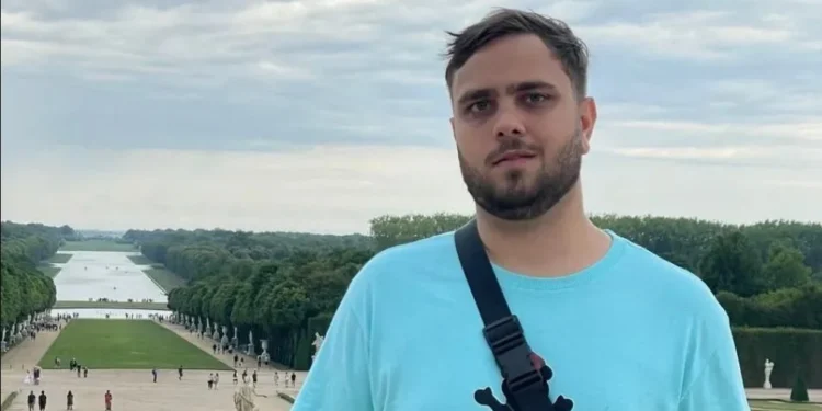 Jovem passa por 36 médicos até receber diagnóstico de doença rara