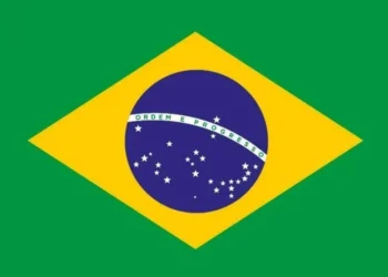 Versão atual da bandeira foi implementada em 1889 e atualizada em 1992 • Divulgação / Governo Nacional
