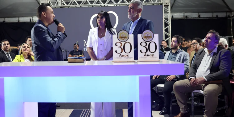 Amélio prestigia Congresso de missões das Assembleias de Deus com fiéis da região Norte do país