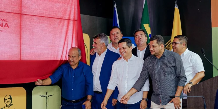 Câmara recebe painéis eletrônicos da Assembleia Legislativa