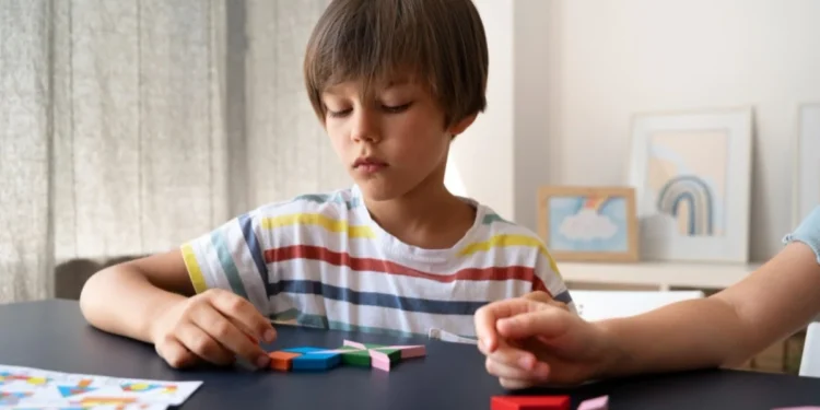 Autismo: atividades lúdicas promovem desenvolvimento cognitivo e emocional