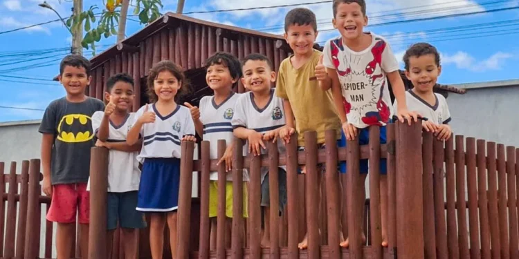 Praça do setor Santo Amaro recebe programação do Palmas para o Brincar promovido pela Secretaria Municipal da Educação