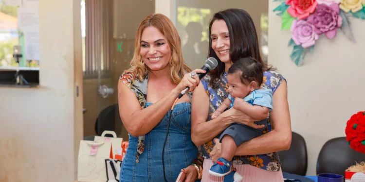 Secretária de Ação Social abre programação especial do Dia das Mães nos Centros de Referência de Assistência Social