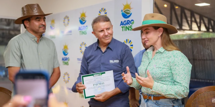 Palmas recebe certificado do Sistema Unificado de Sanidade Agroindustrial Familiar
