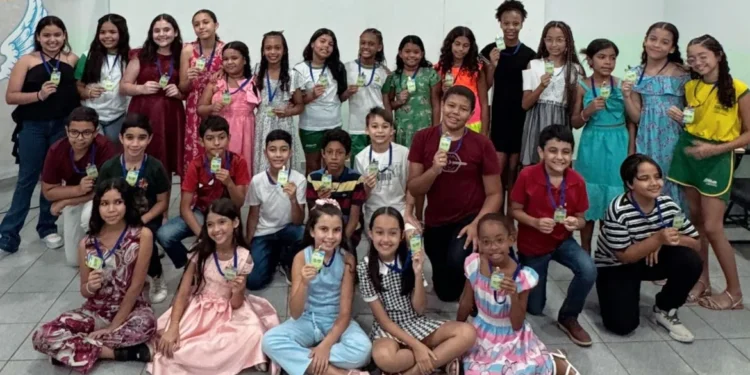 Rede Municipal de Ensino de Paraíso do Tocantins escolhe Alunos Monitores para turmas do 5º ano