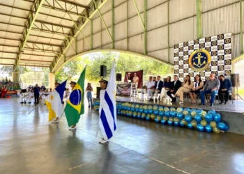 Eduardo Siqueira Campos prestigia formatura de Fiscais da ETI Almirante Tamandaré