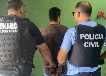 O homem preso está à disposição da justiça goiana que deve determinar seu recambiamento para o estado vizinho - Luiz Ernandes/Portal Alta Tensão