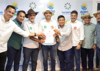 Em agenda na Agrotins 25 anos, governador Wanderlei Barbosa doa terrenos para Ibama e Funai construírem sedes próprias em Palmas