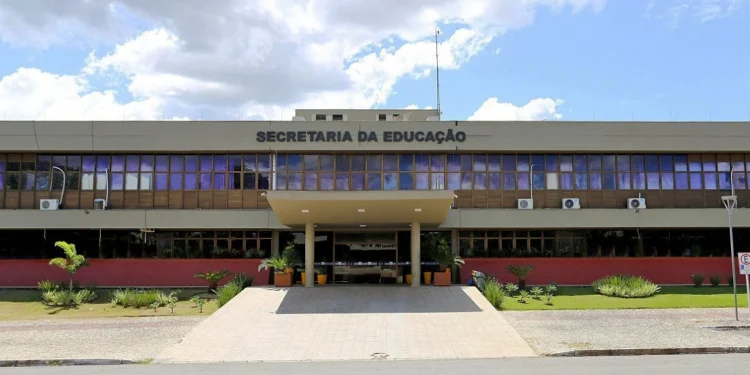 Inscrições abertas para pós-graduações ofertadas pelo Governo do Tocantins em parceria com a UFT para profissionais da Educação da rede estadual e municipal