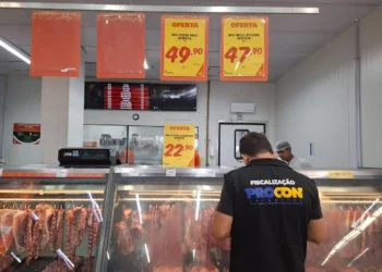 Procon Tocantins encontra variação de até 101% nos preços das carnes em Araguaína