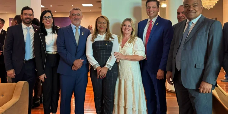 Amélio Cayres e Olynto Neto cumprem agenda Legislativa em Goiânia